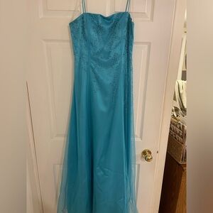 Le Chateau Dress in Aqua